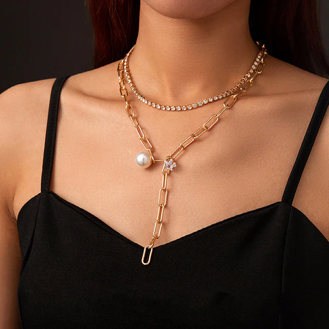 Goth Baroque Pearl Coin Portrait Pendant Necklace for Women Vintage Aesthetic Jewelry - Image 3